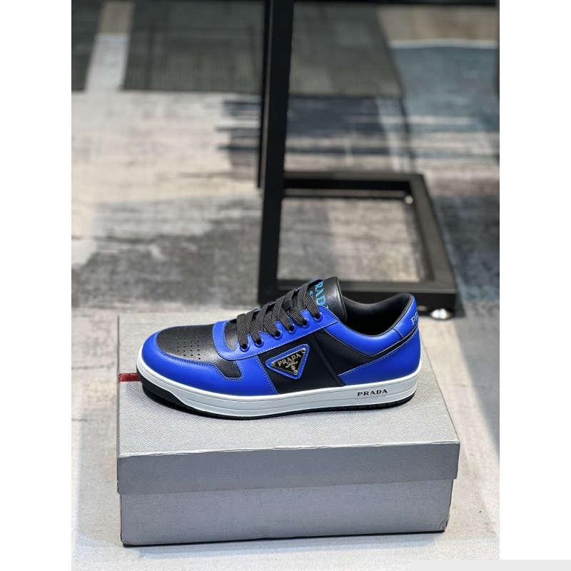 Pra*a casual shoes